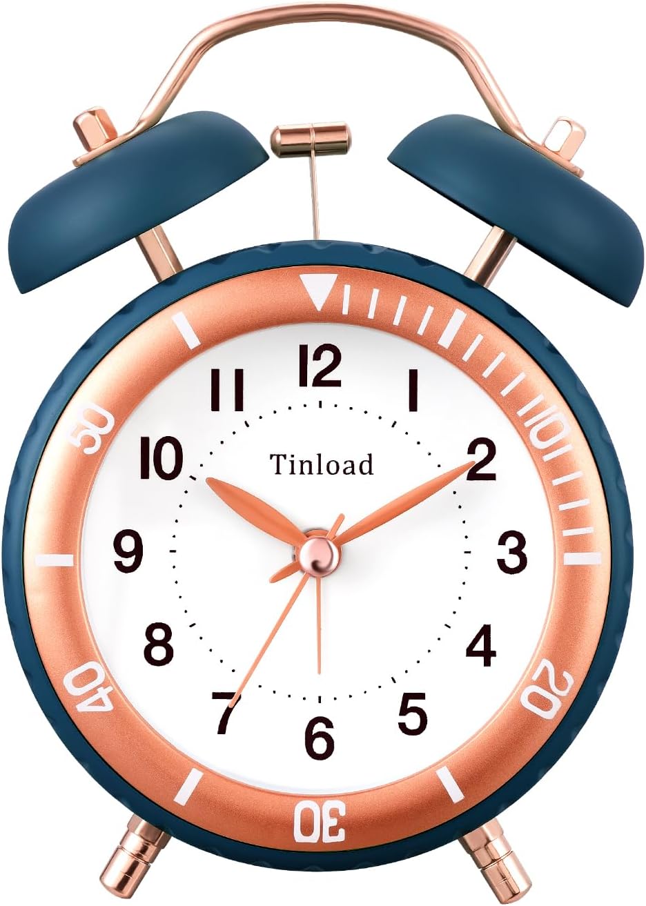 Loud Alarm Clock with Retro Design and Silent Operation