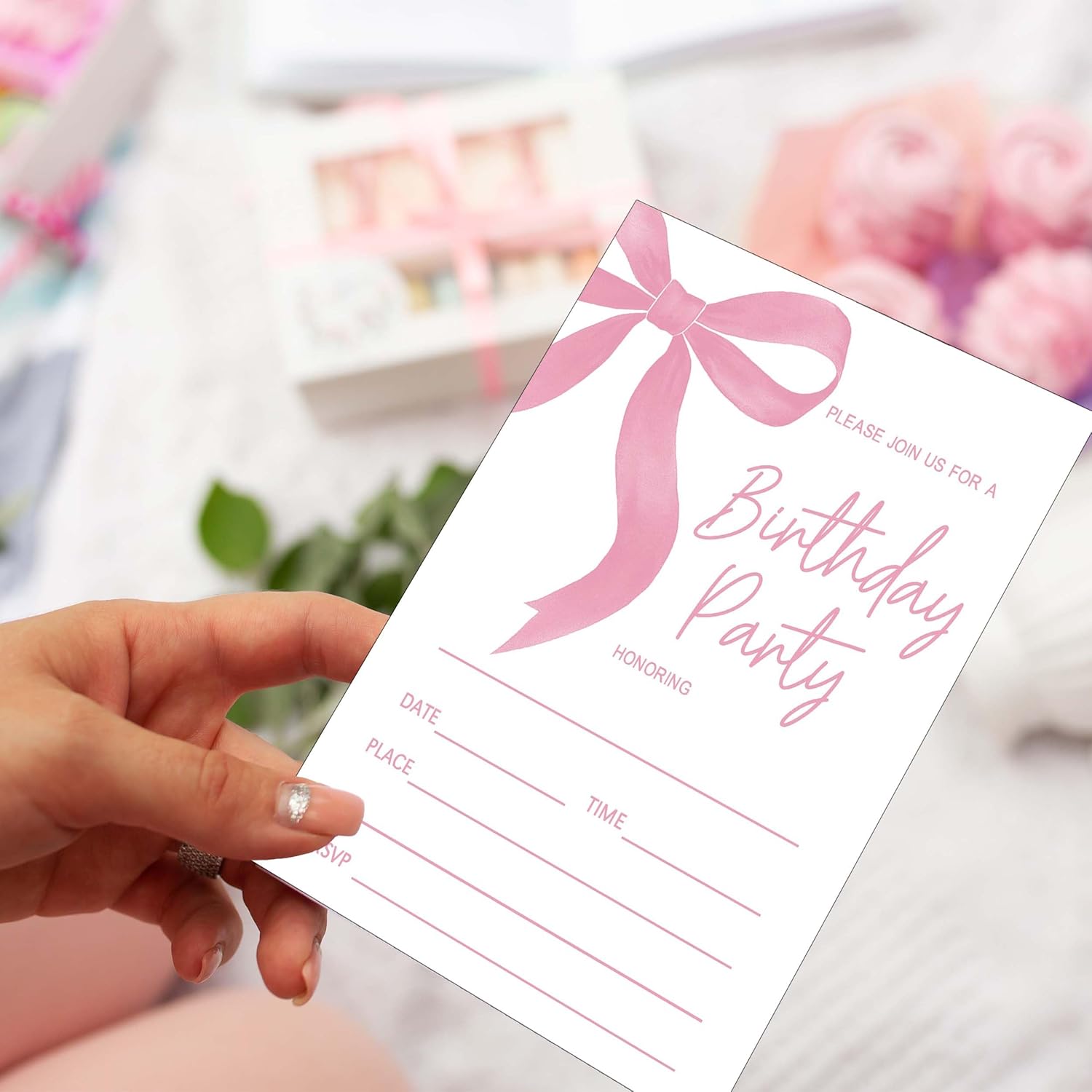 SIXEIGHT 20 Pink Bow Birthday Invitations with Envelopes