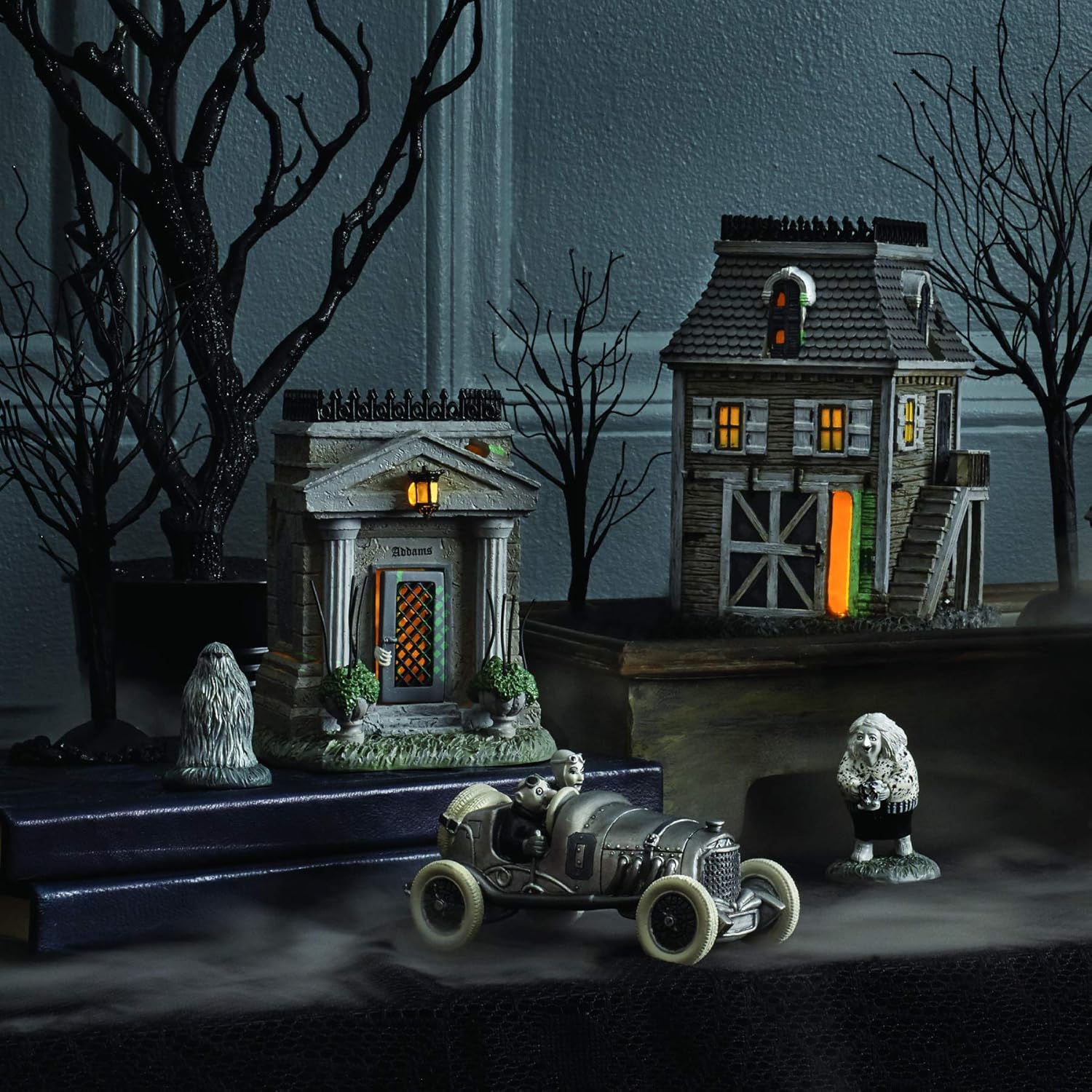 Department 56 Addams Family Village Carriage House Lighted Building