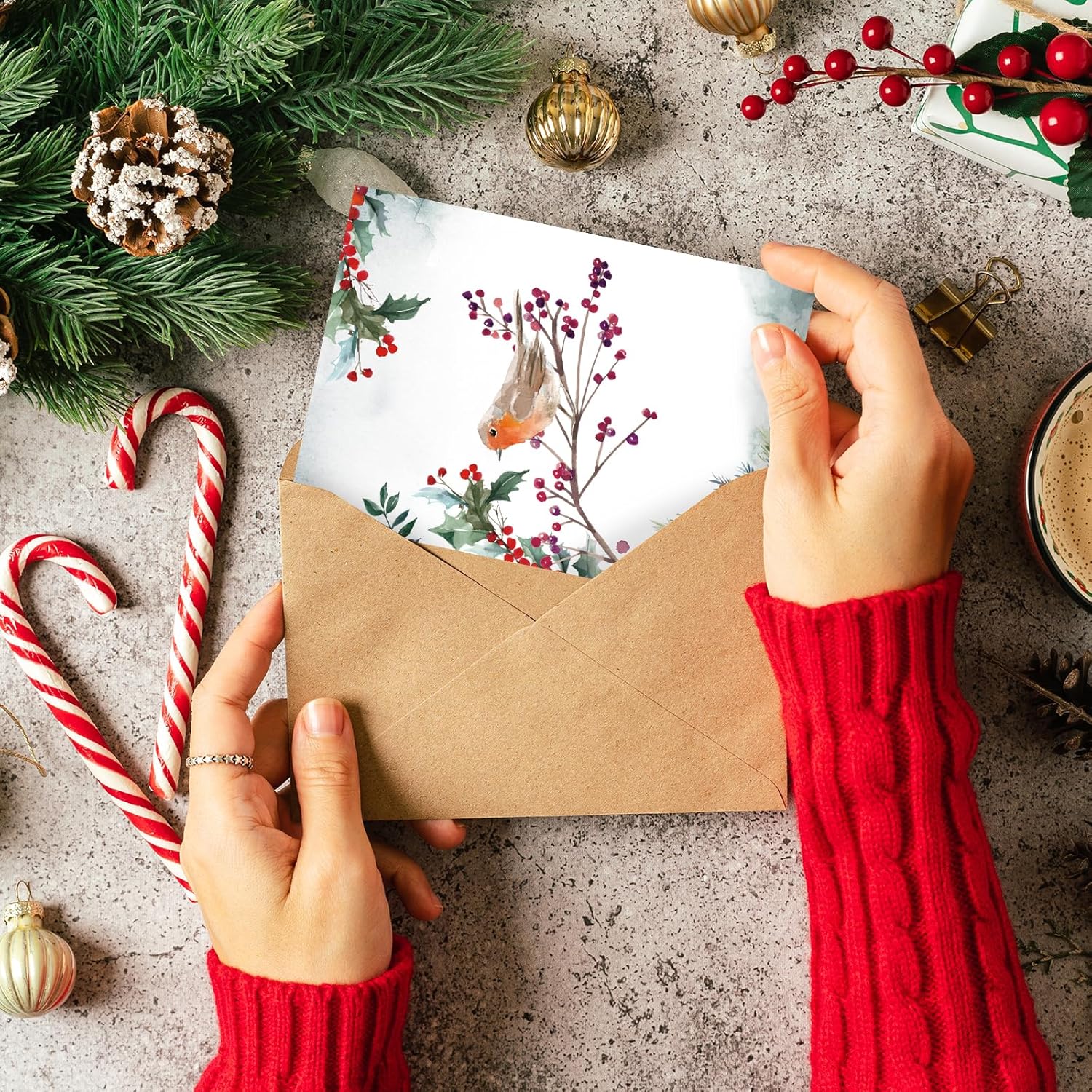Whaline 25 Pack Christmas Party Invitation Cards with Dark Red Envelopes